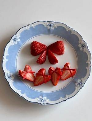 cute-strawberries.jpg