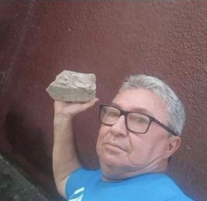 hammerkoopa_rock.jpg