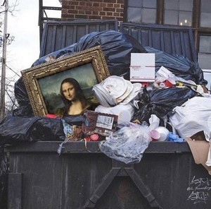mona.jpg