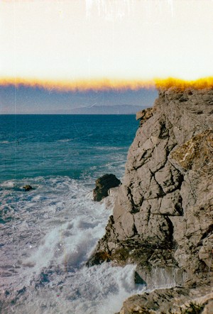 chris_weiher--rocky-cliff--unsplash.jpg