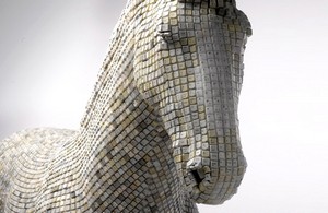 keyboard-horse-001.jpg